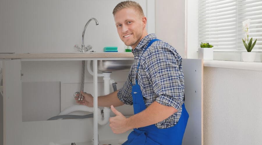Expert burst pipe repair services in Shorewood, IL